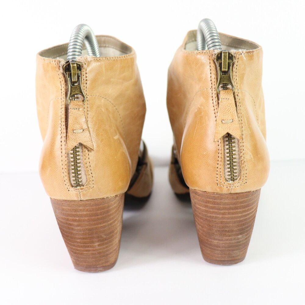 OTBT patchouli heeled leather sandal taupe 8.5 - Picture 5 of 6